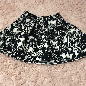 HOLLISTER Black and White Skirt